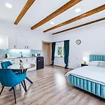 Pod Vinicemi 3* Litoměřice