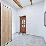Guest house Pod Vinicemi