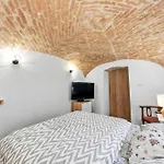 Guest house Pod Vinicemi