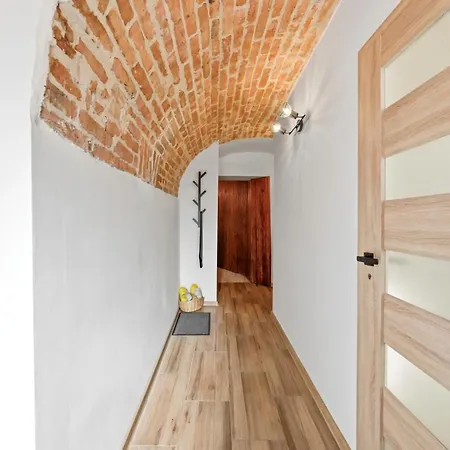 Pod Vinicemi