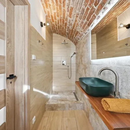 Pod Vinicemi 3* Litoměřice